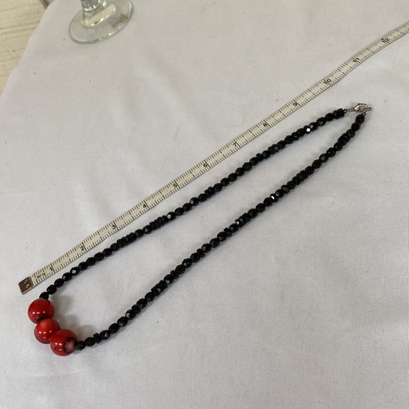 Sparkly black glass bead necklace 925 silver clasp - Picture 7 of 9